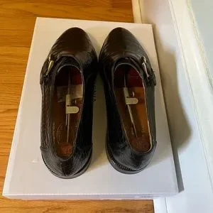 Vintage 1970s alligator shoes. Genuine alligator. Only worn 3 times. Size 9M. Church main image 4